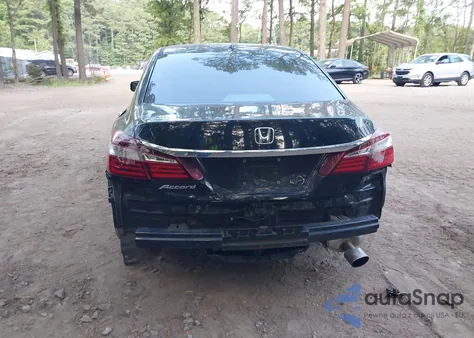 2017 Honda Accord Ex z USA, uszkodzony, nr VIN 1HGCR2F76HA299097